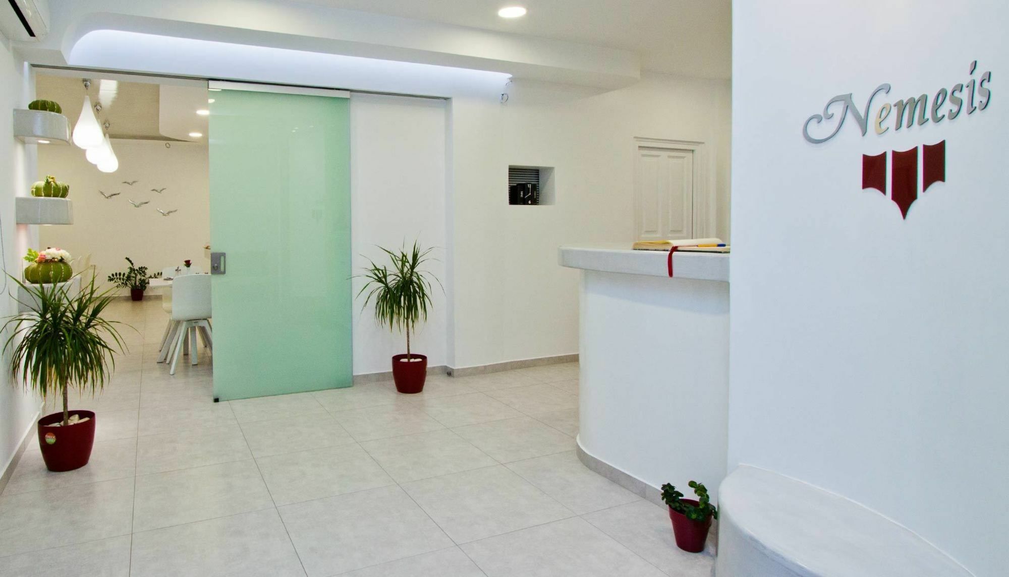 Nemesis Aparthotel Fíra Kültér fotó
